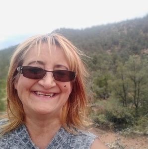 Meet your Posher, Sandra